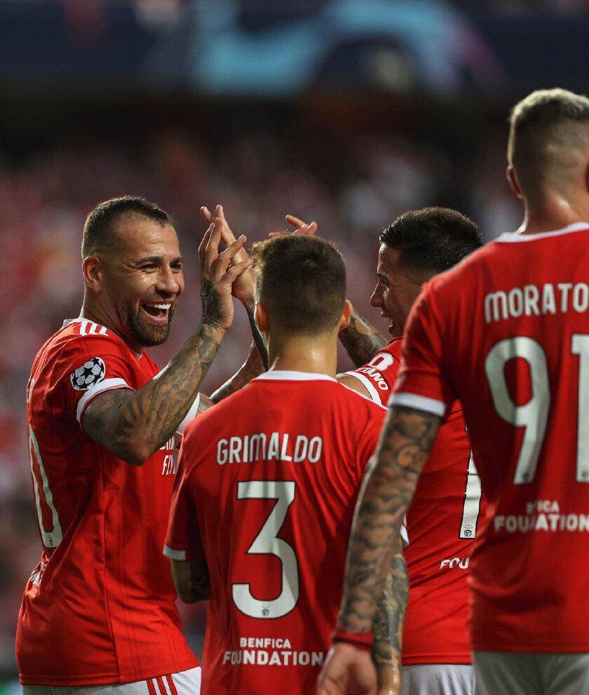 埃因霍温内部会议纪要流出：关键时刻绝杀压哨；NBA季后赛使命明确；轮换策略成焦点(2024年nba季后赛关键球绝杀球集锦)-九游棋牌