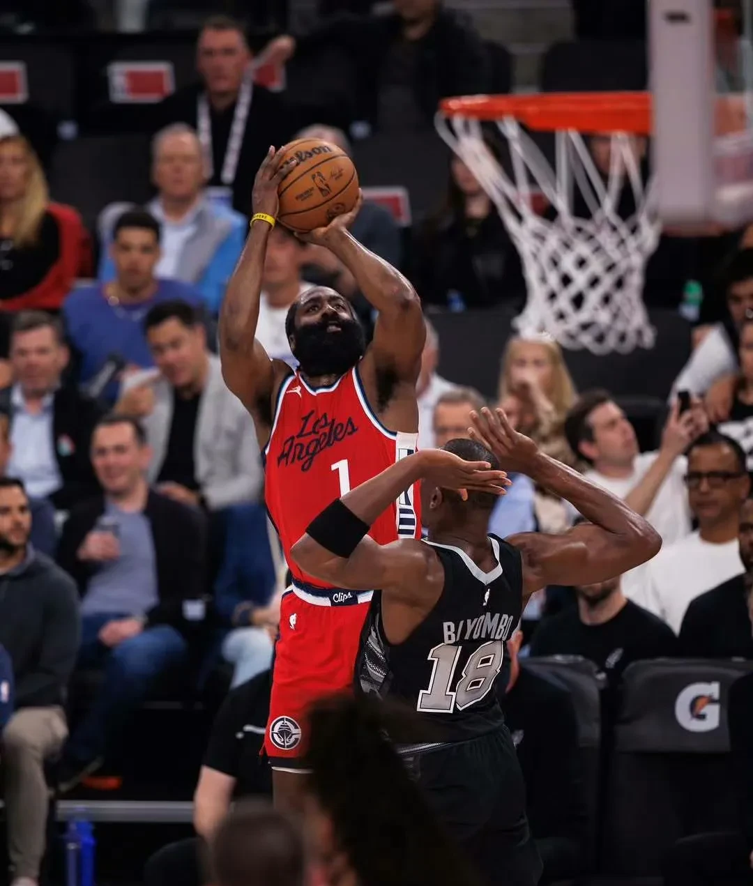  洛杉矶湖人队最新消息新闻 -九游娱乐