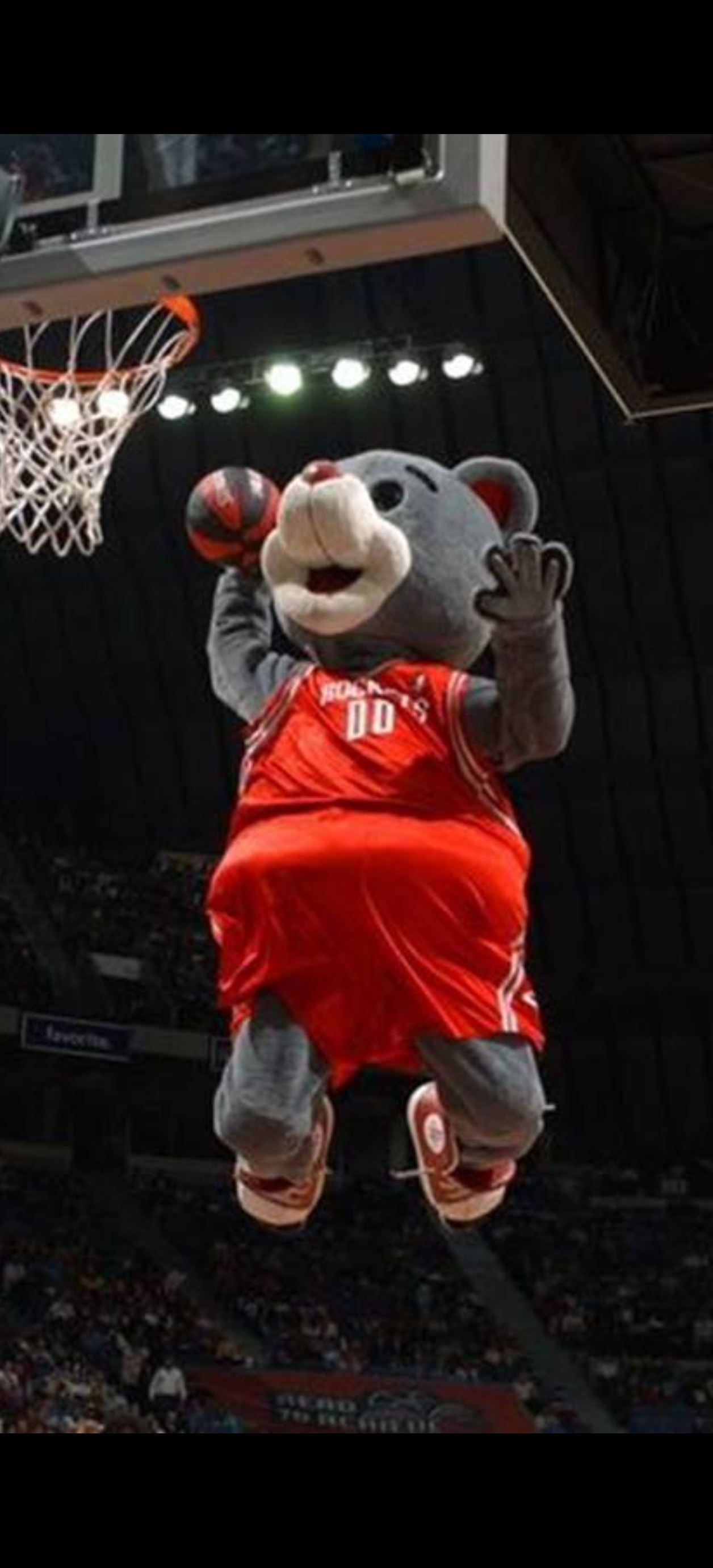 包含荷甲今晚再迎强敌，休斯敦火箭豪取连胜，主帅态度：底气十足，轮换策略成焦点的词条