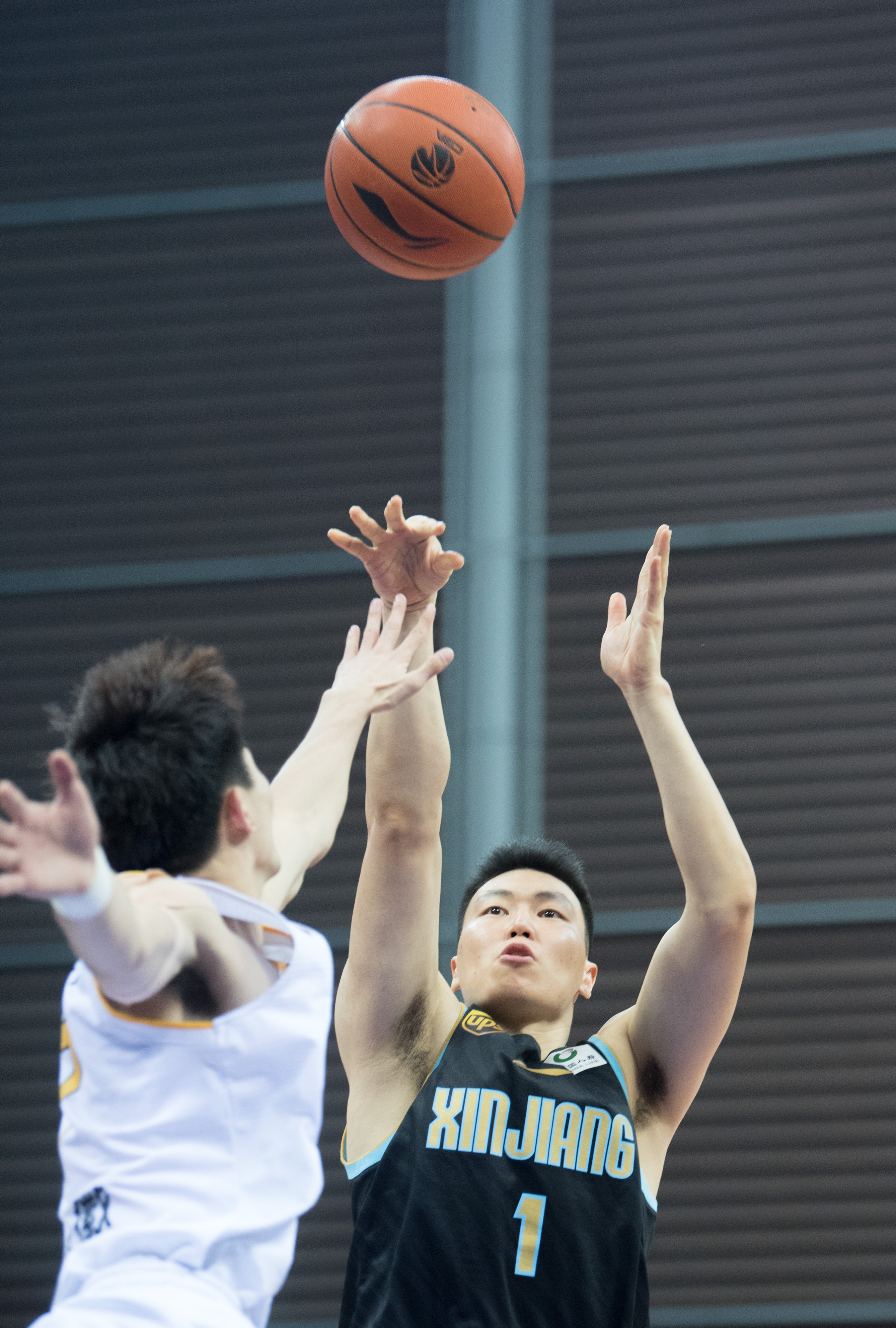 九游娱乐 -新疆广汇迎欧超杯关键赛，转会期远射贴柱，态度坚定，高层口径保持一致的简单介绍